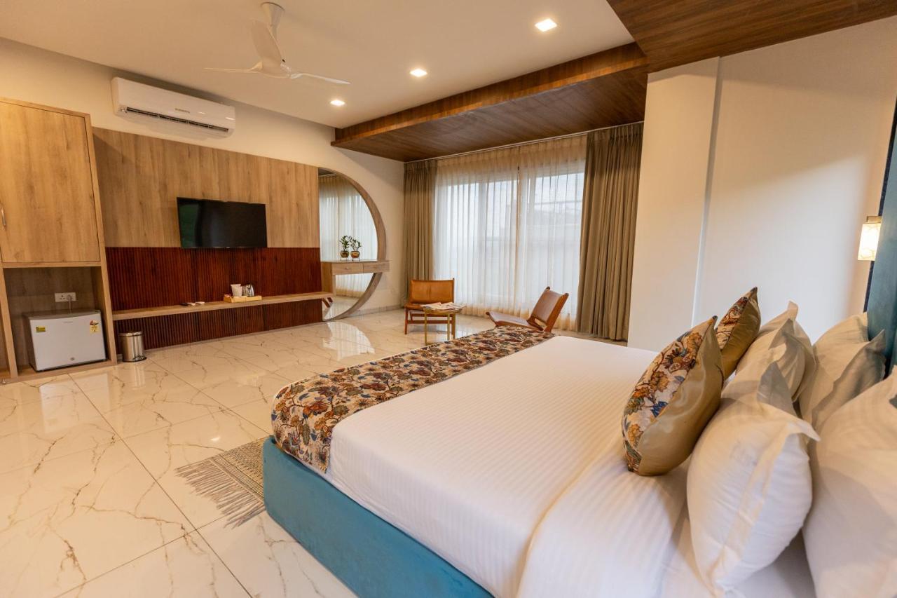 Suramya-A Luxury Boutique Hotel 烏代浦 外观 照片